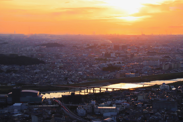 龍田古道から見る夕陽