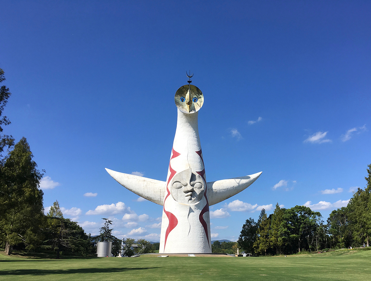 太陽の塔